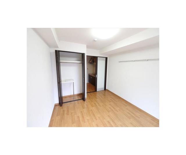 18/29 リビング/ダイニング