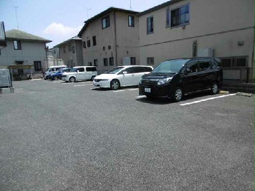 2/8 駐車場