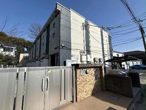 レオネクストルミナウス春日の外観