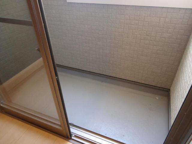 20/28 バルコニー