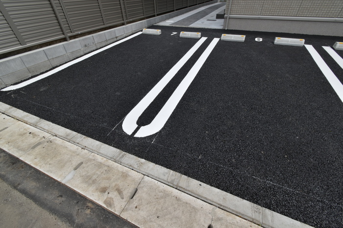 18/20 駐車場