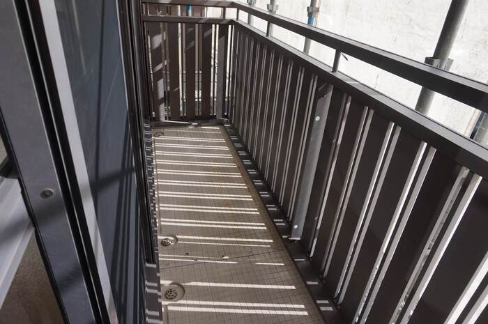 13/27 バルコニー