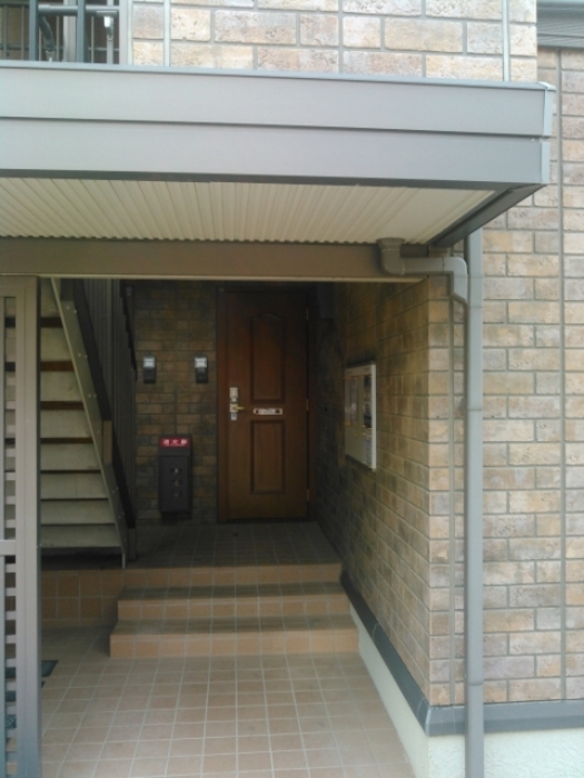 2/2 エントランス