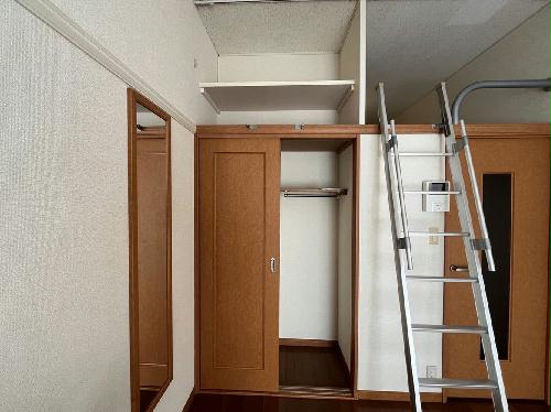 14/14 エントランス