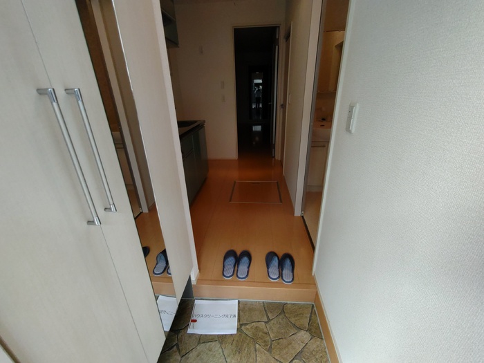 5/17 玄関