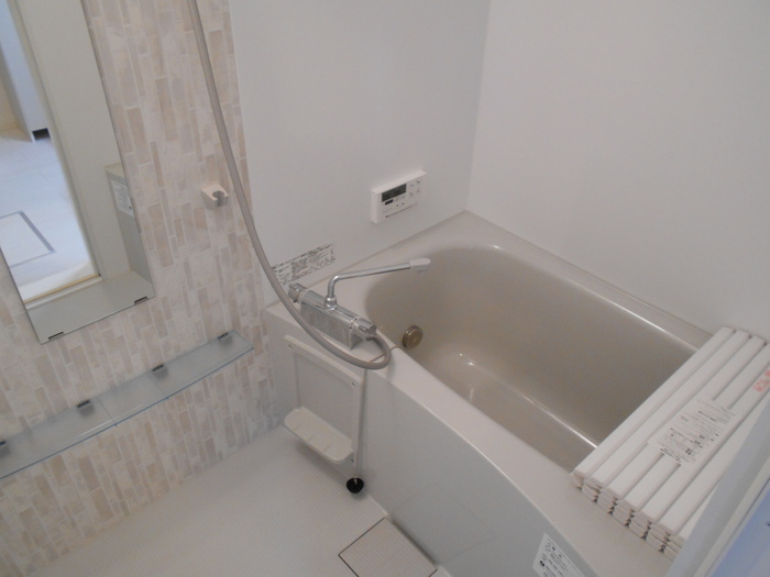 7/13 浴室