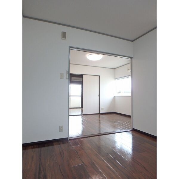 4/13 リビング/ダイニング