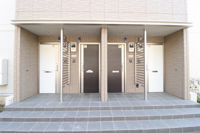 18/20 エントランス