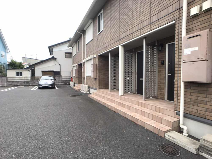 20/29 エントランス