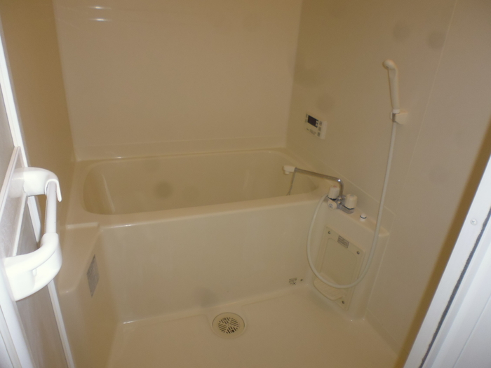 7/15 浴室