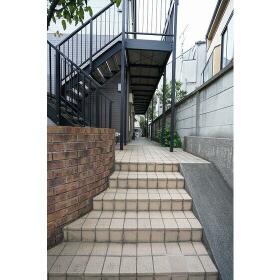 17/23 エントランス