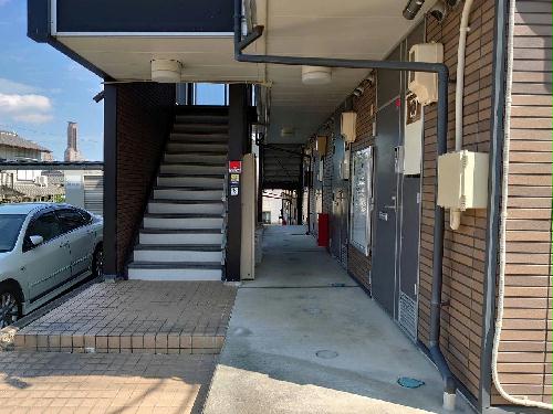 14/15 エントランス