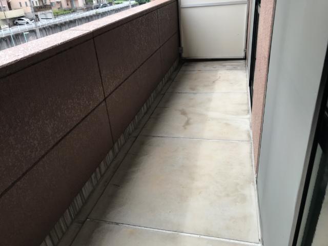 20/25 バルコニー