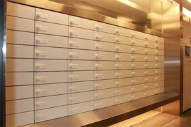 14/14 エントランス