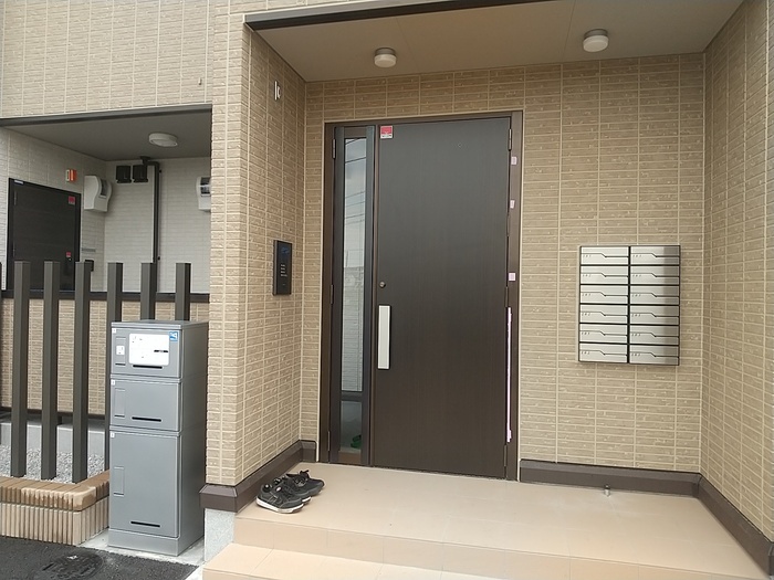 15/17 エントランス