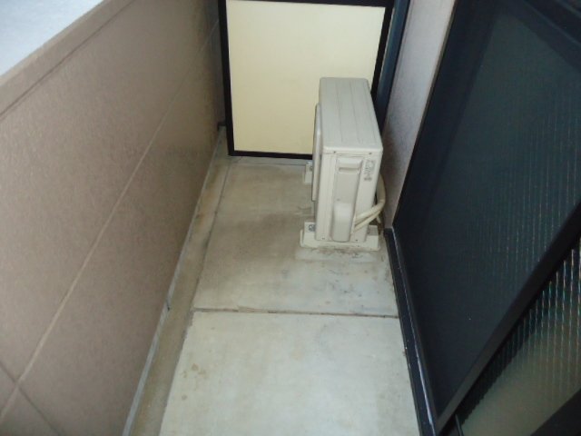 19/30 バルコニー