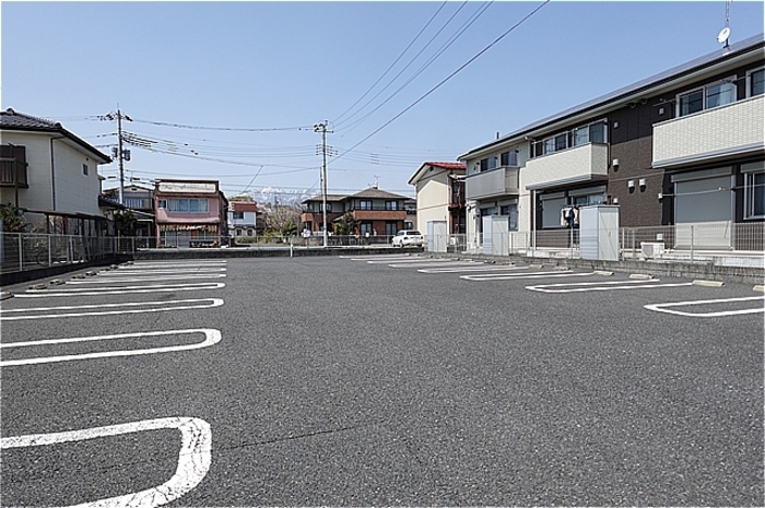 11/18 駐車場
