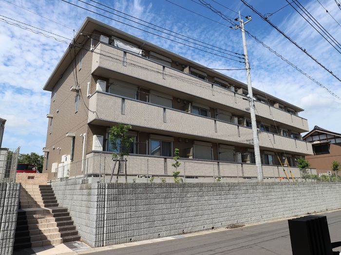 1/16 外観