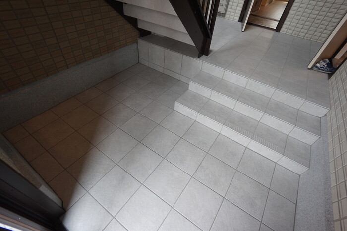 19/22 エントランス