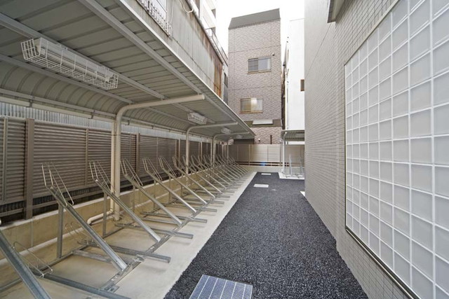 3/7 駐車場