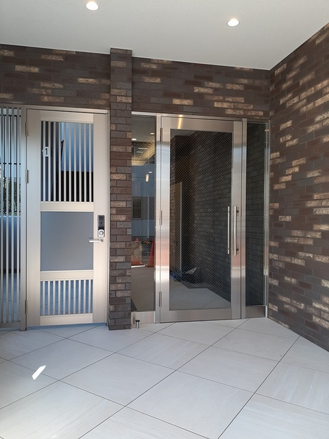 2/8 エントランス