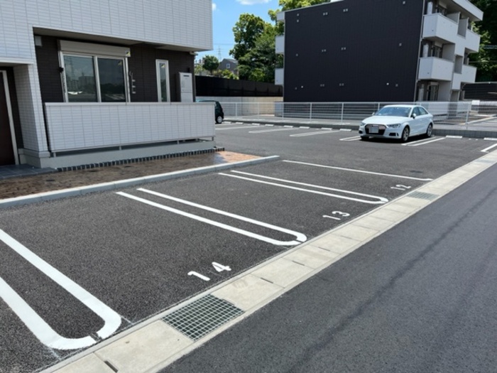 16/26 駐車場