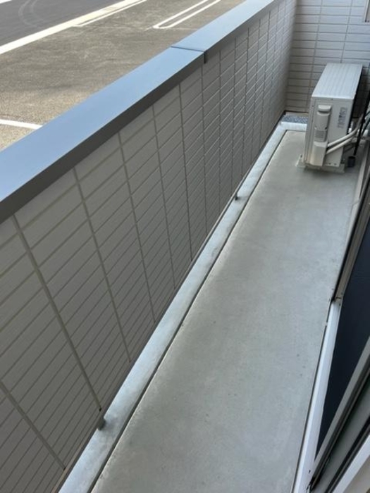 17/28 バルコニー