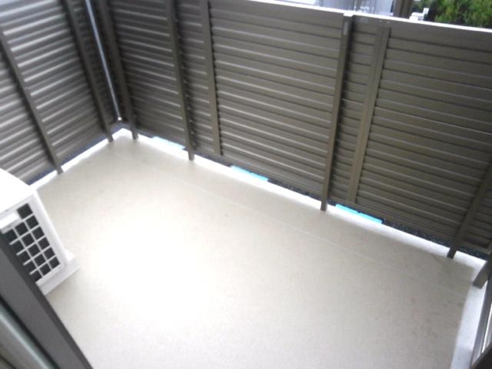 16/20 バルコニー