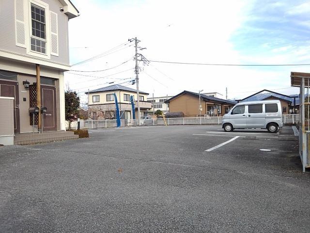 14/20 駐車場