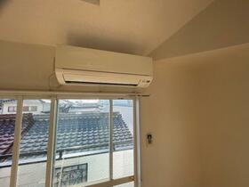 13/22 バルコニー