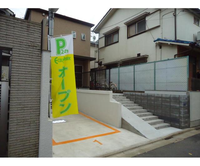 17/19 エントランス