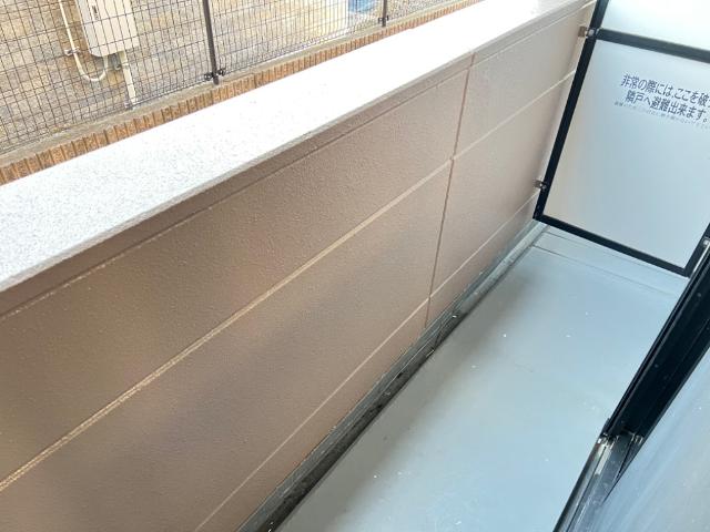 18/23 バルコニー