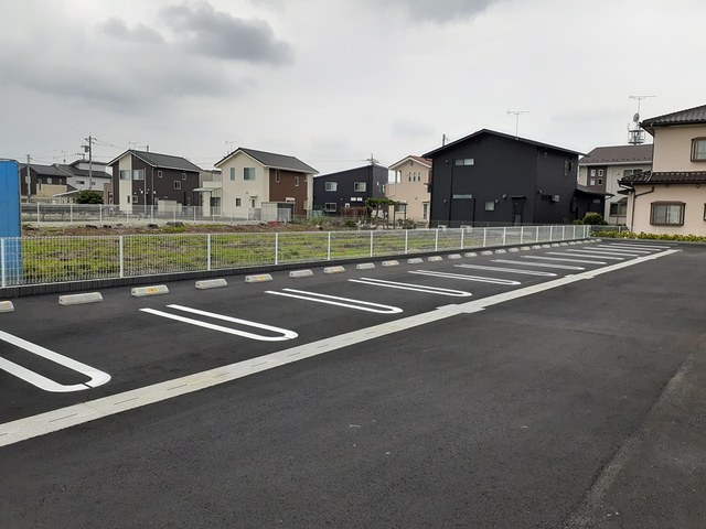 14/20 駐車場