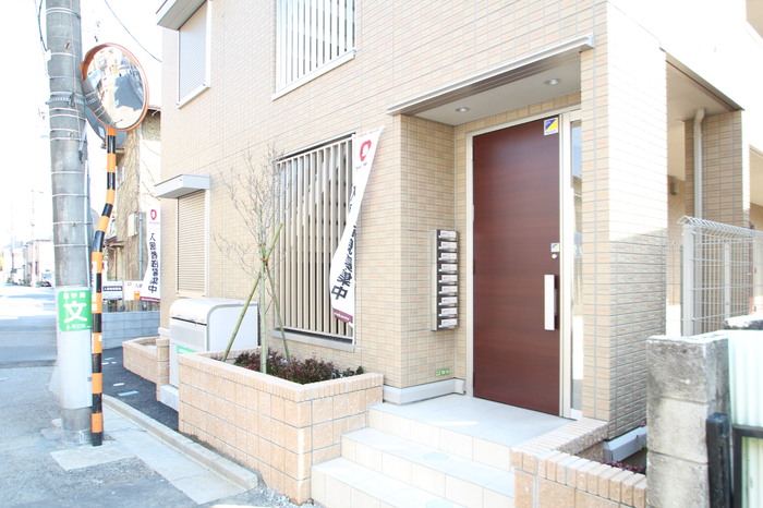 15/18 エントランス