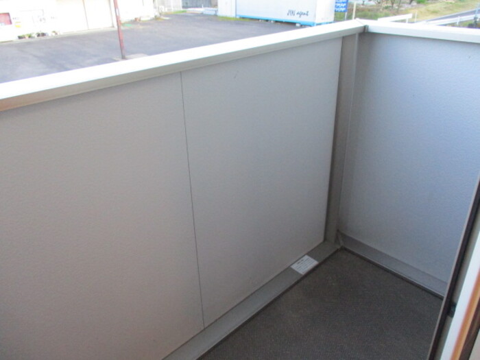 17/20 バルコニー