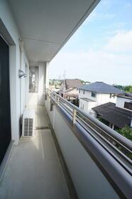 13/23 バルコニー