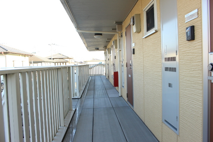 18/27 エントランス