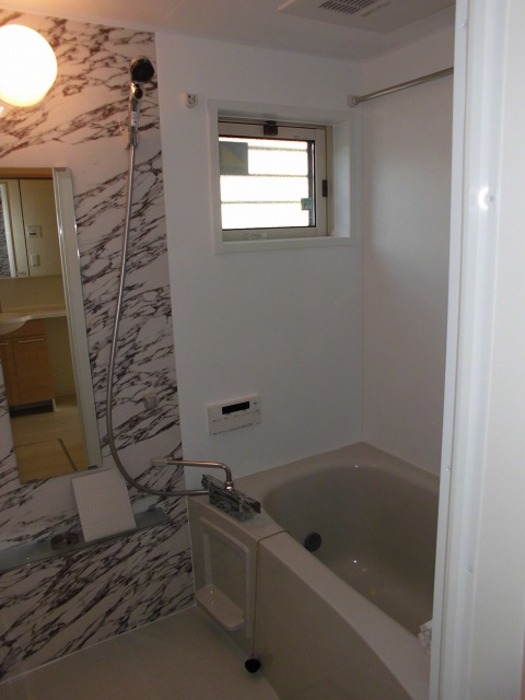 7/15 浴室