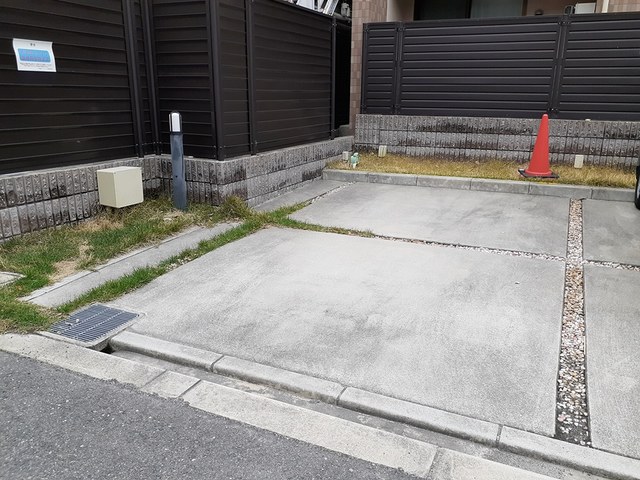 14/20 駐車場