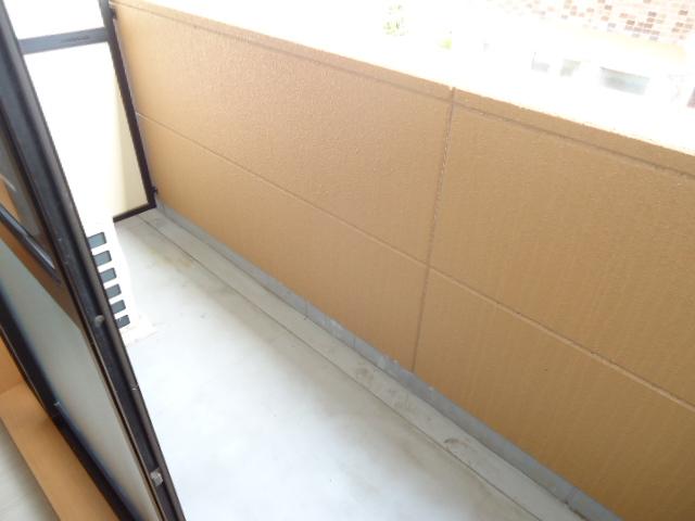 21/27 バルコニー