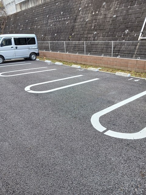 14/20 駐車場