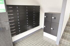 15/15 エントランス