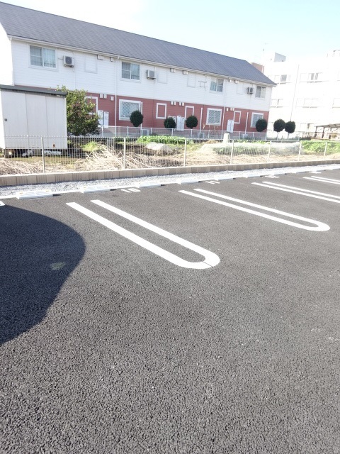 14/20 駐車場