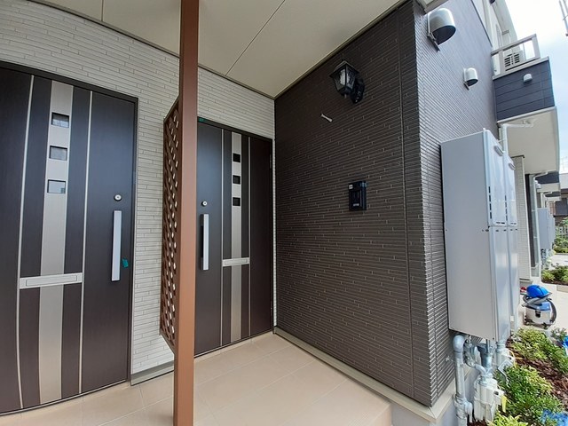 14/20 エントランス