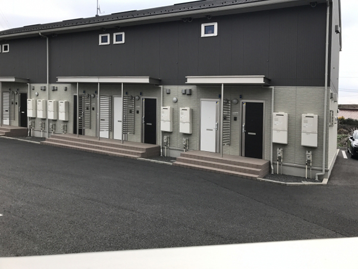 18/27 エントランス