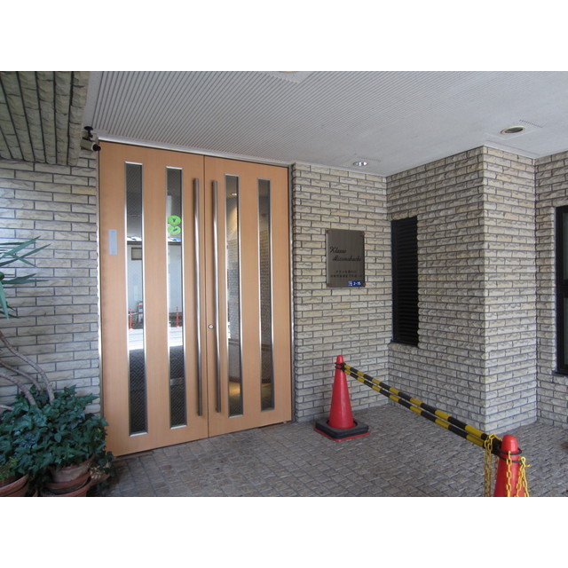 5/8 エントランス