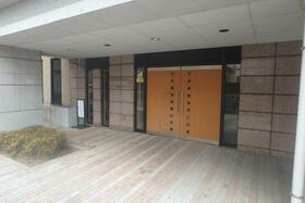 2/6 エントランス