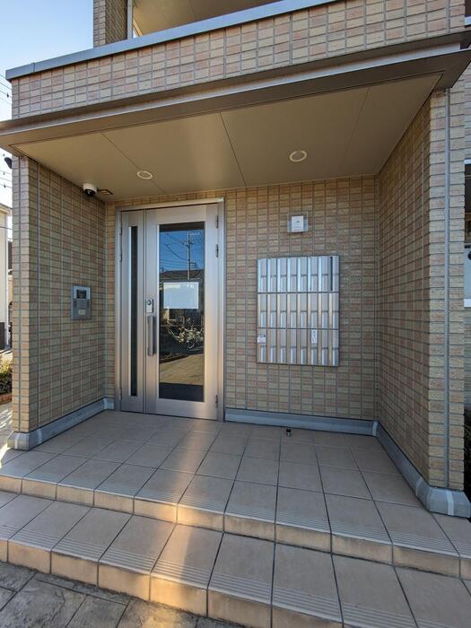 15/21 エントランス