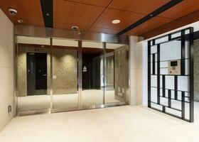 14/15 エントランス