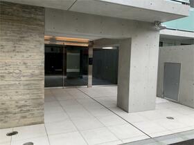 16/24 エントランス